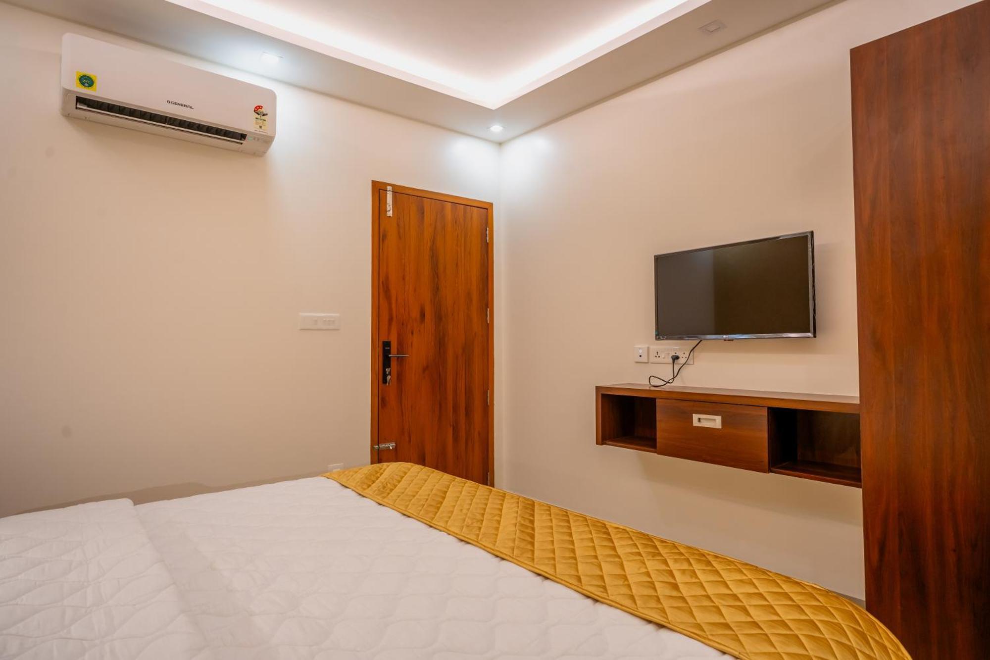 Metro Residency Hotel Tirur Exterior photo