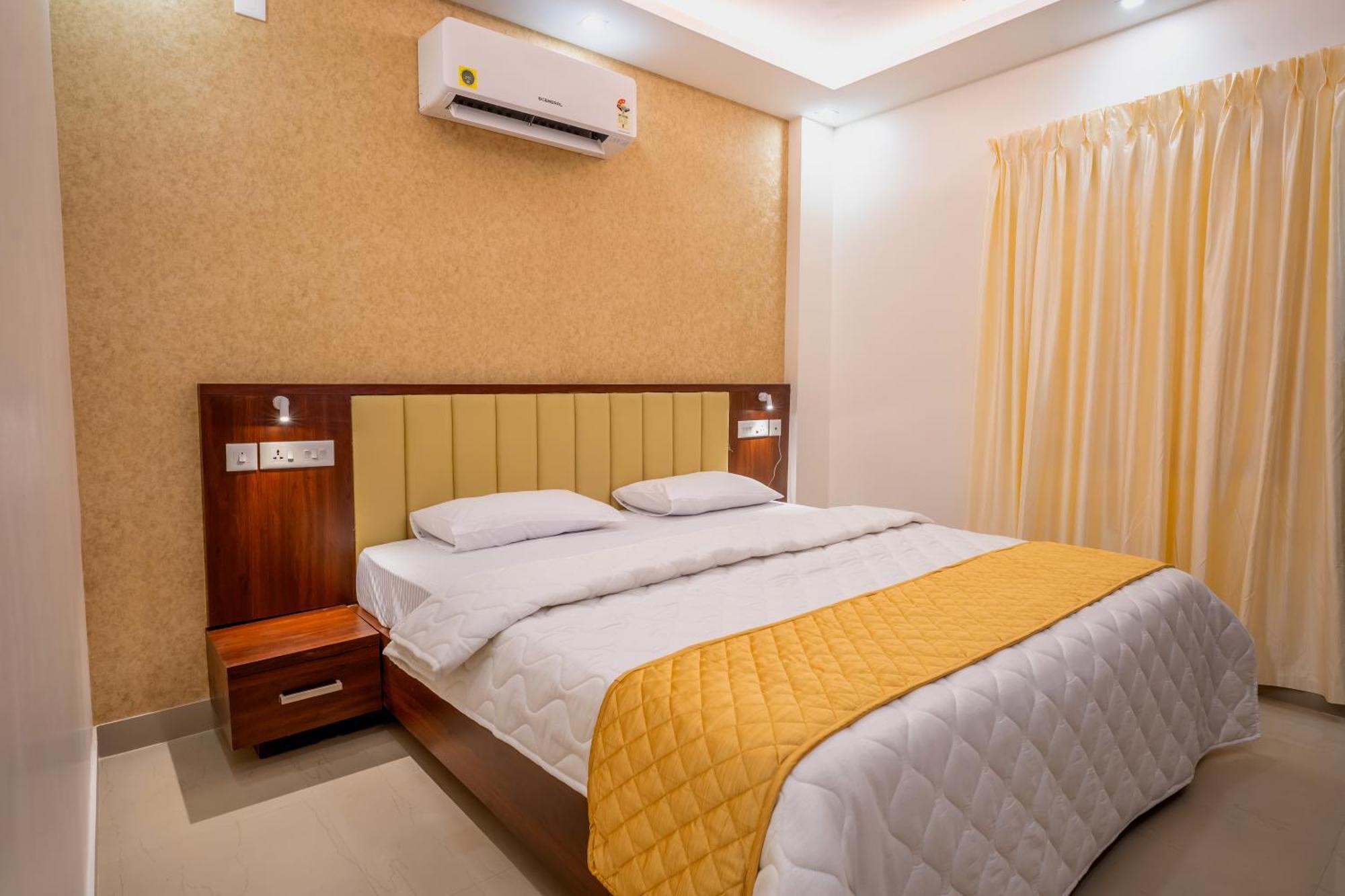 Metro Residency Hotel Tirur Exterior photo
