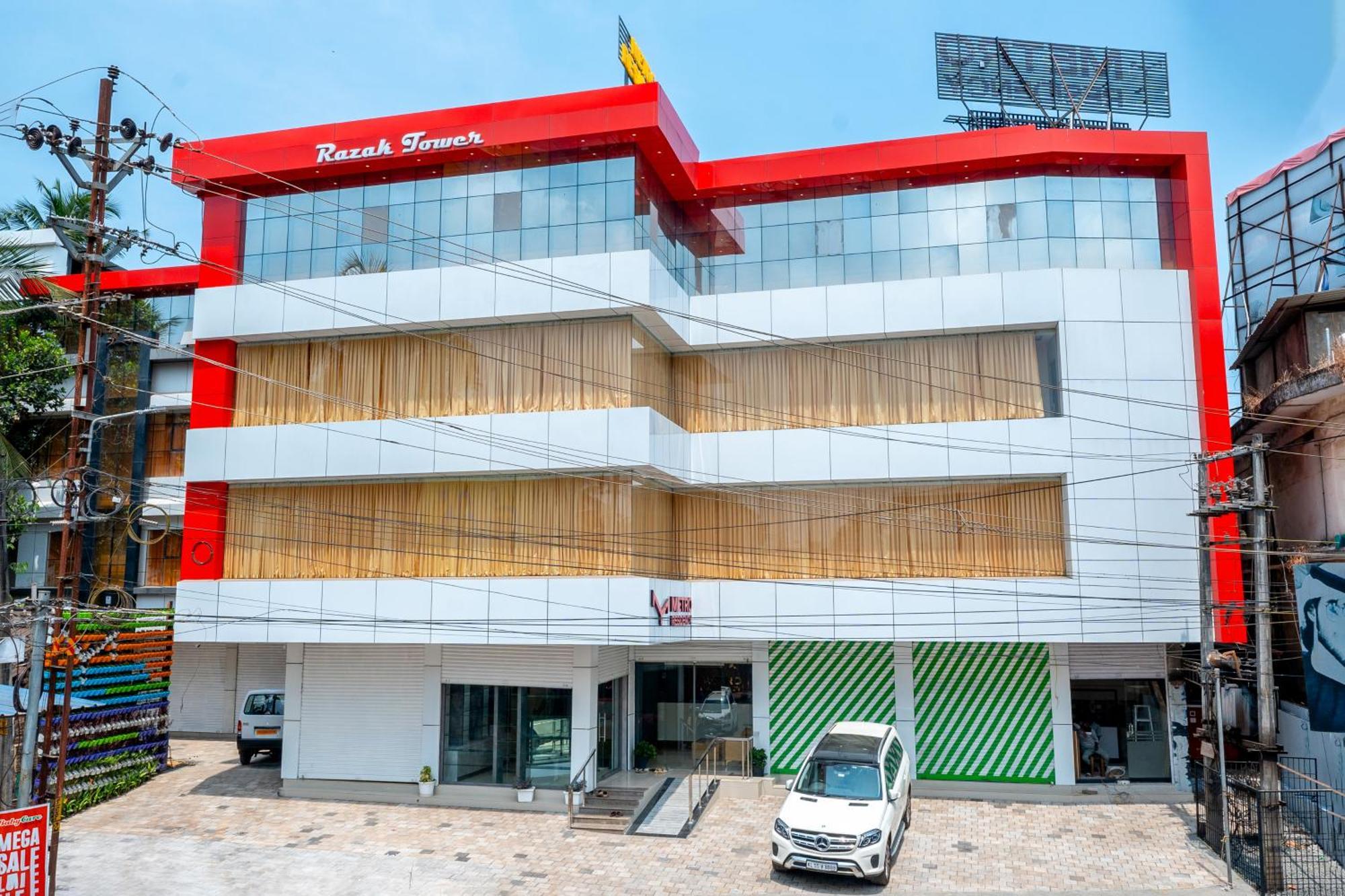 Metro Residency Hotel Tirur Exterior photo